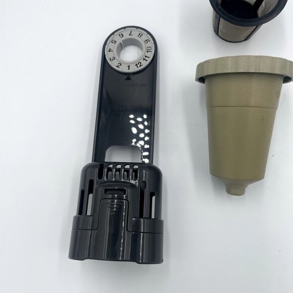 Keurig Replacement Water Filter Holder & Coffee Filter & Holder Parts B40 B4X - Picture 5 of 6